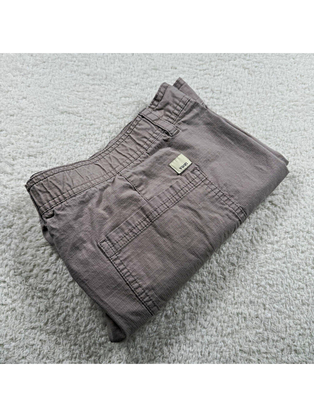 Vuori Women’s XXL Taupe Utility Cargo Shorts Organic Cotton Stretch 3” Inseam